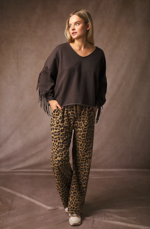 Brown Oversized Sweatshirt With Fringe